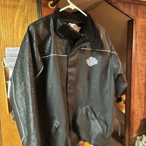 Harley-Davidson women's Gray and Black Jacket (used)